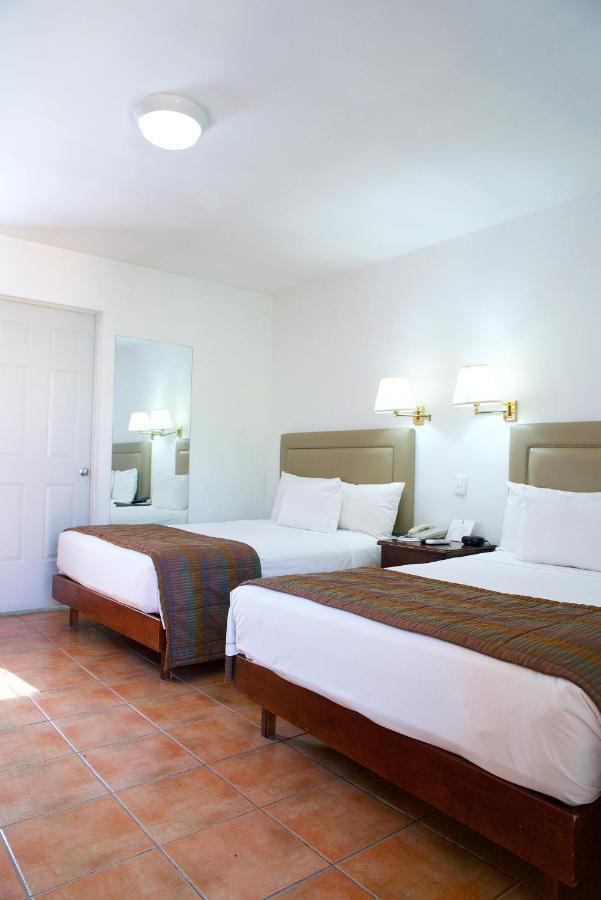 Best Western Saltillo Buitenkant foto