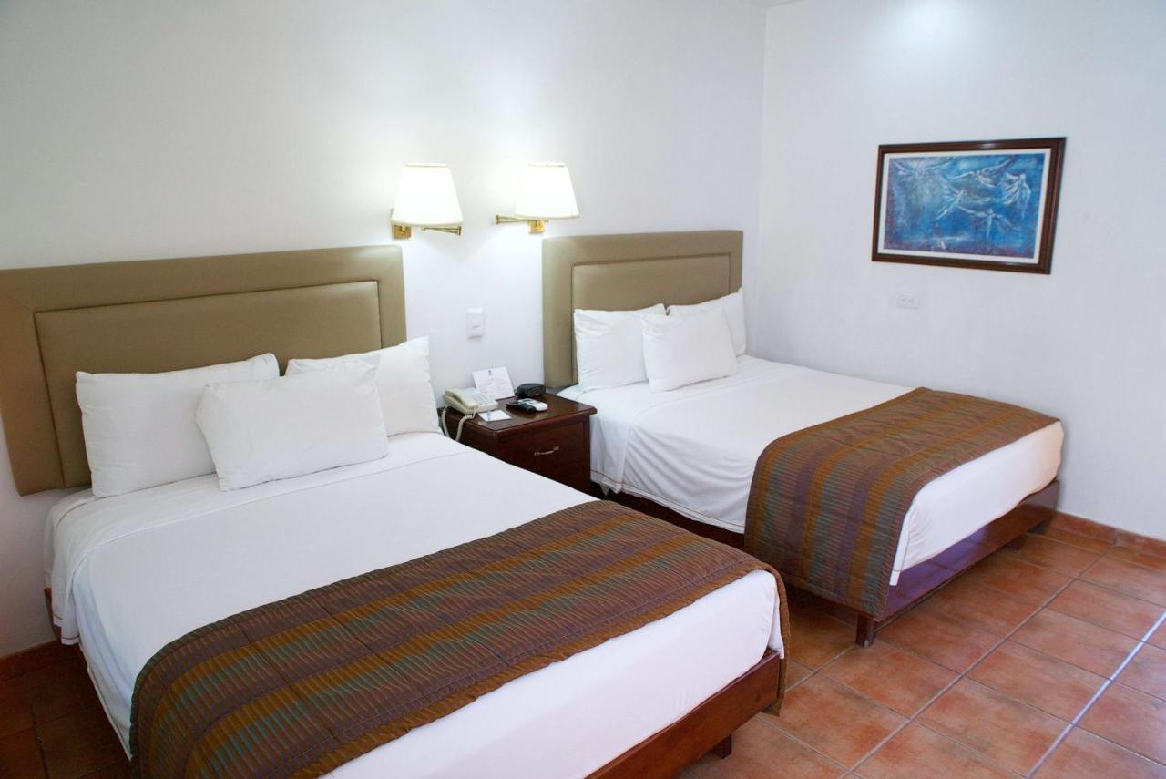 Best Western Saltillo Buitenkant foto